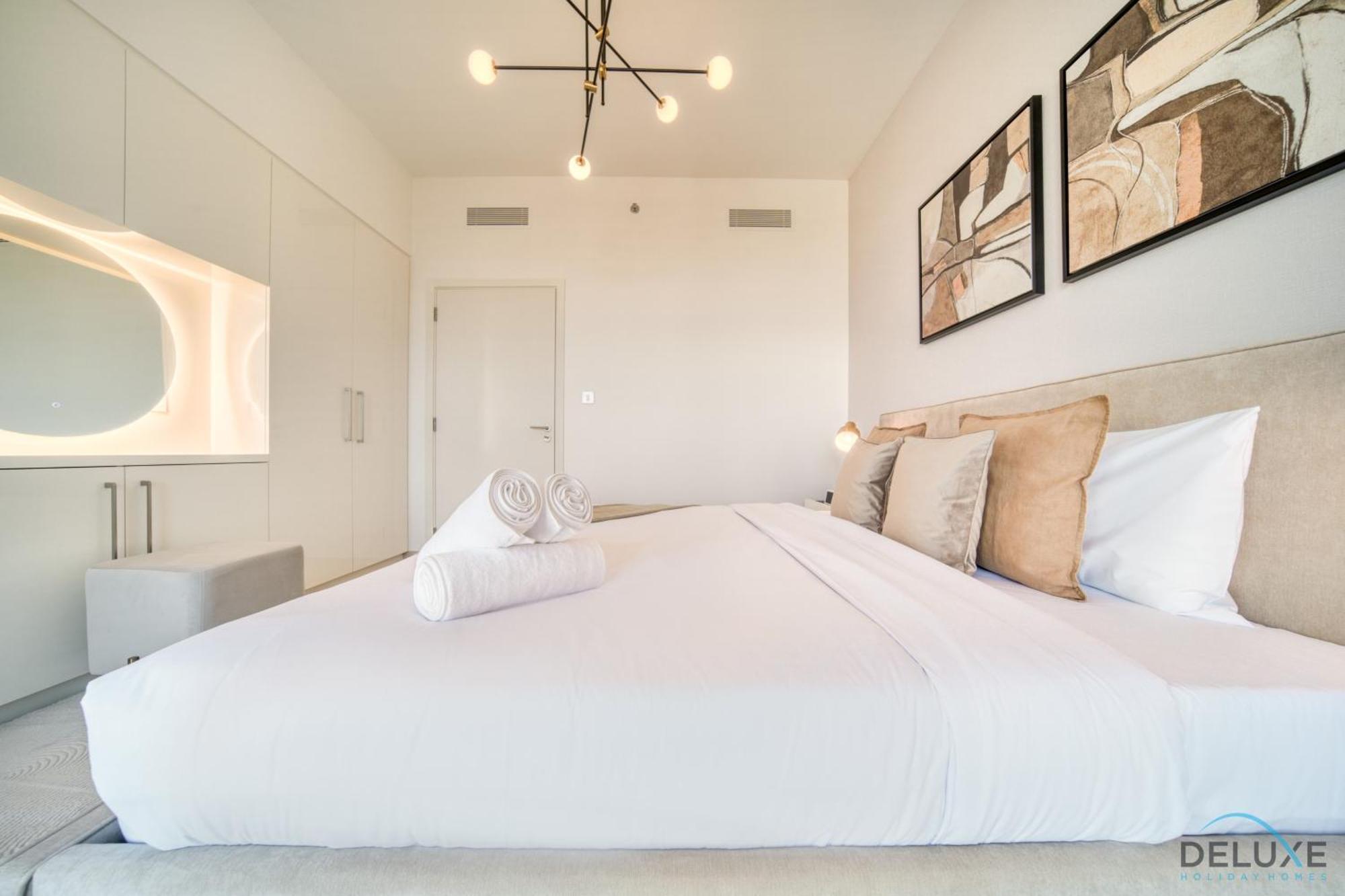 Exquisite 1br At Downtown Views Ii Tower 2 Downtown By Deluxe Homes Apartment